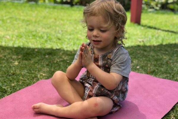 Mindful kids resilience program at Bright Kids ELC in Nerang, yoga for kids best childcare centre, long daycare